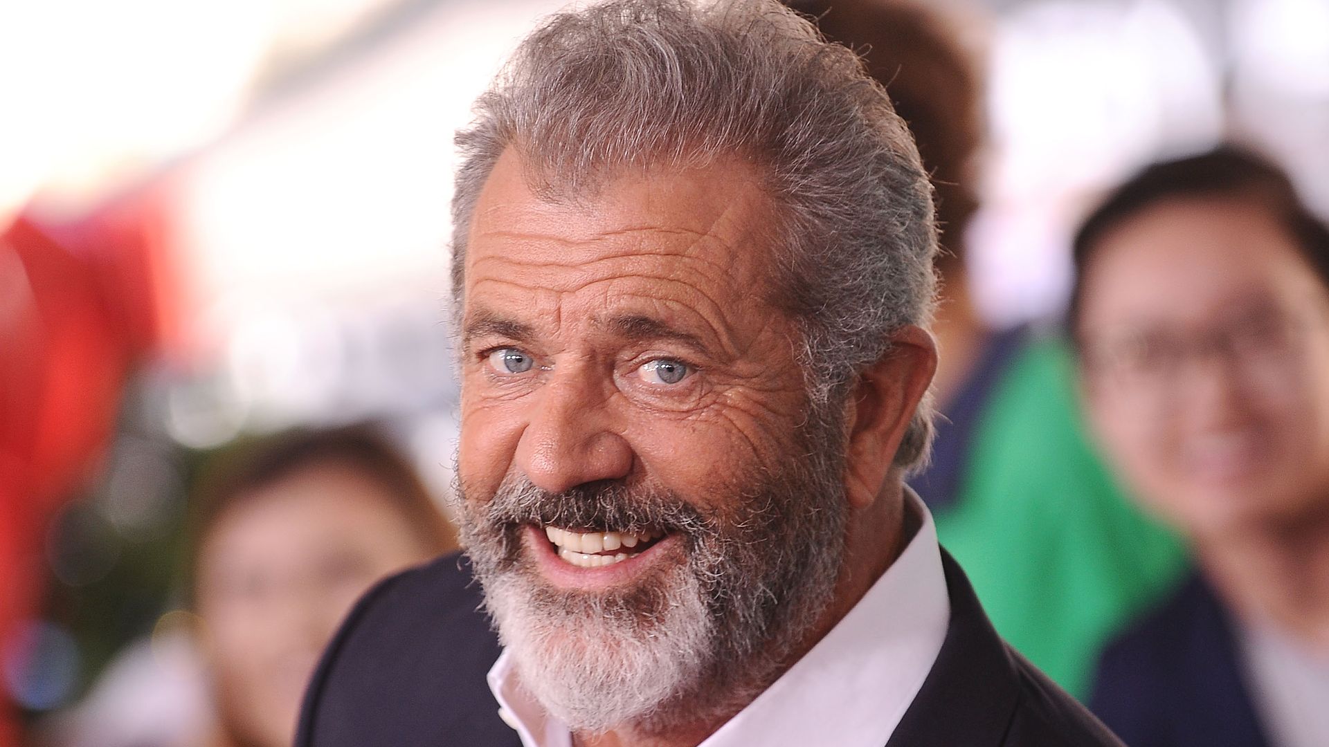 Mel Gibson Biography